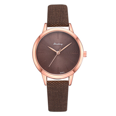 Fashion Women Watches Simple Scale Dial Ladies Quartz Wristwatch Unique Design Leather Strap Retro Clock Gift Zegarki Damskie
Fashion Women Watches Simple Scale Dial Ladies Quartz Wristwatch Unique Design Leather Strap Retro Clock Gift Zegarki Damskie