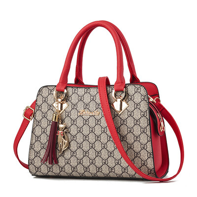Mothers Day gift mothers bag womens bag middle-aged fashion single shoulder handbag mother-in-law bag mother-in-law bag
Mothers Day gift mothers bag womens bag middle-aged fashion single shoulder handbag mother-in-law bag mother-in-law bag