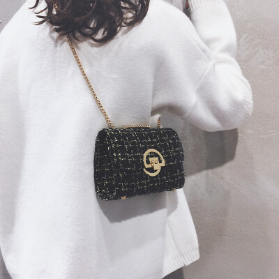 Ins super fire bag female 2019 new Korean fashion wool casual wild chain shoulder slung small square bag
Ins super fire bag female 2019 new Korean fashion wool casual wild chain shoulder slung small square bag