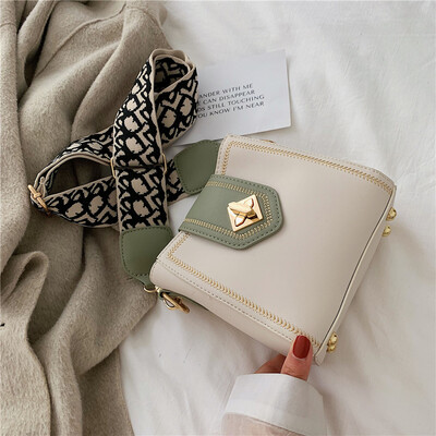 ins texture small bag retro popular fashion womens bag2019 new bag wide-band bucket bag single-shoulder oblique bag
ins texture small bag retro popular fashion womens bag2019 new bag wide-band bucket bag single-shoulder oblique bag