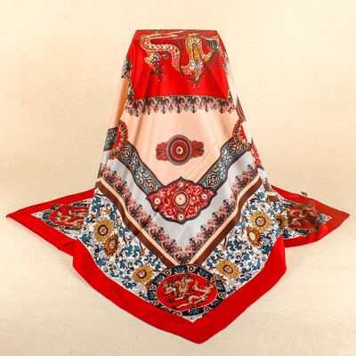 Simulation silk scarf spot wholesale 90cm satin large square scarf Yiwu scarf factory direct sales special gift
Simulation silk scarf spot wholesale 90cm satin large square scarf Yiwu scarf factory direct sales special gift