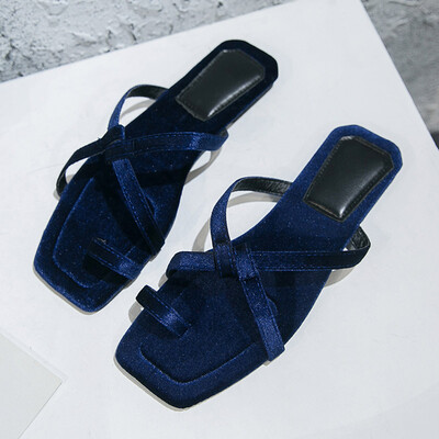 Slippers Woman Wears Summer Korean Version Hundred-Toe Flat-Bottom Beach Slippers Fairy Evening Shoes
Slippers Woman Wears Summer Korean Version Hundred-Toe Flat-Bottom Beach Slippers Fairy Evening Shoes