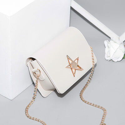 Summer Xiao2019 Chao Yang Temperament Fashion Simple Chain Small Square Bag Single Shoulder Bag Slant Womens Bag
Summer Xiao2019 Chao Yang Temperament Fashion Simple Chain Small Square Bag Single Shoulder Bag Slant Womens Bag
