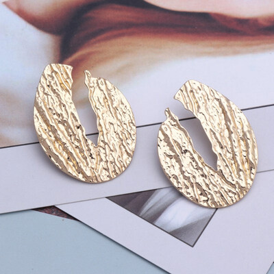 European Trendy Geometric Metal Big Drop Earring For Women Leaf Flower Round Brincos Statement Earring Party Jewelry Model Show
European Trendy Geometric Metal Big Drop Earring For Women Leaf Flower Round Brincos Statement Earring Party Jewelry Model Show