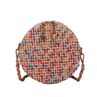 Small bag female 2019 new Korean version of the wild female bag ins fashion simple rivet Messenger bag shoulder small square bag
Small bag female 2019 new Korean version of the wild female bag ins fashion simple rivet Messenger bag shoulder small square bag