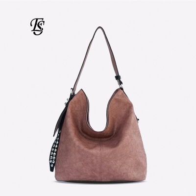 ESHUNFA ladies handbag shoulder bag 2019 new fashion rivet large capacity bag C6230 4271
ESHUNFA ladies handbag shoulder bag 2019 new fashion rivet large capacity bag C6230 4271