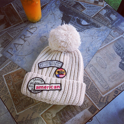 Fallwinter 2019 new Hat ladies fashion casual wool Hat Super fur ball Hat warm knit Hat Korean version
Fallwinter 2019 new Hat ladies fashion casual wool Hat Super fur ball Hat warm knit Hat Korean version