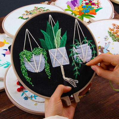 Full Range of Embroidery with Tools Kit DIY Flower Regiment Handkerchief for Valentines Day Gift DIY Knitting Product
Full Range of Embroidery with Tools Kit DIY Flower Regiment Handkerchief for Valentines Day Gift DIY Knitting Product