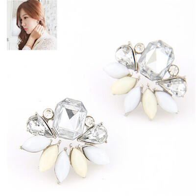 Fashion Jewelry Wholesale Vintage 3 Colors Crystal Stud Earrings Woman New New Gift HOT Free Shipping CX-ED01
Fashion Jewelry Wholesale Vintage 3 Colors Crystal Stud Earrings Woman New New Gift HOT Free Shipping CX-ED01