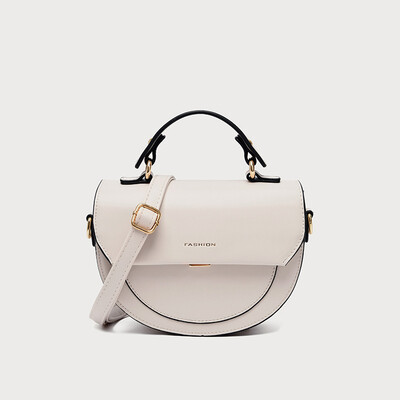 Qiao Bani 2019 new European&American style fashion simple letter oval saddle bag hand strap shoulder diagonal tide handbag
Qiao Bani 2019 new European&American style fashion simple letter oval saddle bag hand strap shoulder diagonal tide handbag