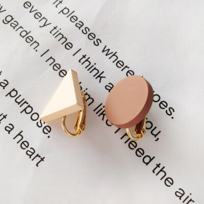 Women Clip Earrings Ethnic Style Retro Simple Geometric Wild Jewelry Colorful Stud Ear Clips Earrings Modern Jewelry Gifts
Women Clip Earrings Ethnic Style Retro Simple Geometric Wild Jewelry Colorful Stud Ear Clips Earrings Modern Jewelry Gifts