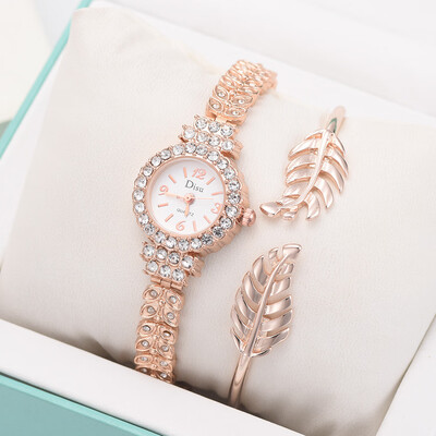 RM Light Luxury Lady Temperament Watch Leaf Bracelet Set Chain Watch Birthday Gift
RM Light Luxury Lady Temperament Watch Leaf Bracelet Set Chain Watch Birthday Gift