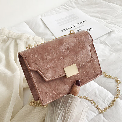 Casual retro simple wild chain small square bag female 2019 new fashion personality dark tattoo shoulder Messenger bag
Casual retro simple wild chain small square bag female 2019 new fashion personality dark tattoo shoulder Messenger bag