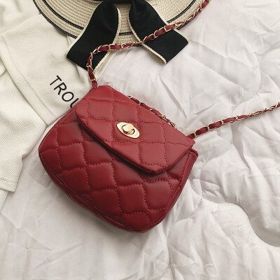 Bag female 2019 new wave Korean fashion cloud bag rhombic chain bag wild ins shoulder shoulder Messenger bag
Bag female 2019 new wave Korean fashion cloud bag rhombic chain bag wild ins shoulder shoulder Messenger bag