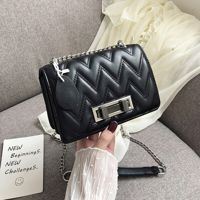 Advanced foreign gas bag chic simple chain small square bag new 2019 texture fashion single shoulder slant bag
Advanced foreign gas bag chic simple chain small square bag new 2019 texture fashion single shoulder slant bag
