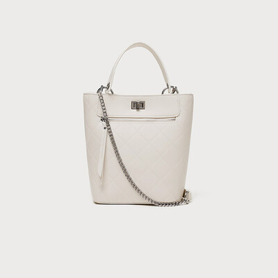 Qiao Bani 2019 new European&American style fashion simple embroidery line chain bucket bag hand shoulder shoulder diagonal female bag tide
Qiao Bani 2019 new European&American style fashion simple embroidery line chain bucket bag hand shoulder shoulder diagonal female bag tide