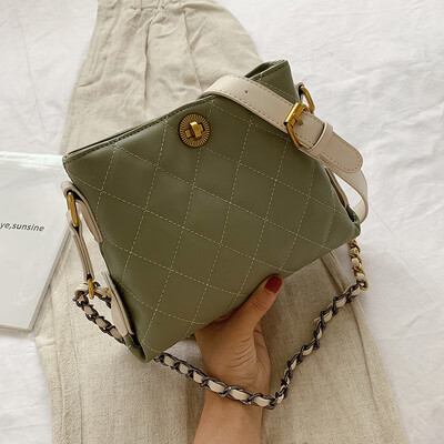 Summer small fragrance bag handbag 2019 new Korean version of the wild single shoulder slung fashion rhombic chain bucket bag
Summer small fragrance bag handbag 2019 new Korean version of the wild single shoulder slung fashion rhombic chain bucket bag