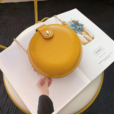 Tailored Womens Fashion Eggshell Pure-Colour Cover Retro Shoulder Bag Coin Purse Bag
Tailored Womens Fashion Eggshell Pure-Colour Cover Retro Shoulder Bag Coin Purse Bag