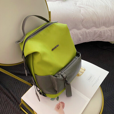 Chic fashion simple bag female 2019 new Korean version of the summer tide wild single shoulder color casual backpack
Chic fashion simple bag female 2019 new Korean version of the summer tide wild single shoulder color casual backpack