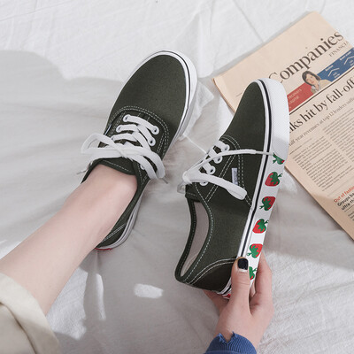 Summer strawberry canvas shoes female shoes students Korean version of small black shoes spring 2019 new casual board shoes tide
Summer strawberry canvas shoes female shoes students Korean version of small black shoes spring 2019 new casual board shoes tide