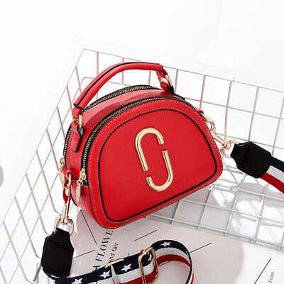Womens 2018 new fashion Korean version fashion simple Baitao ladies bag single shoulder bag inclined bag 
Womens 2018 new fashion Korean version fashion simple Baitao ladies bag single shoulder bag inclined bag
