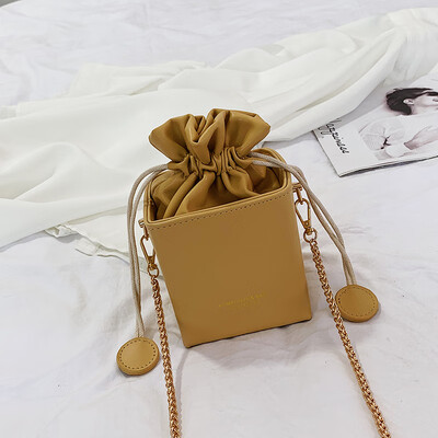 Summer new personality bag female bag 2019 new fashion drawstring Messenger bag shoulder chain small square box bag
Summer new personality bag female bag 2019 new fashion drawstring Messenger bag shoulder chain small square box bag