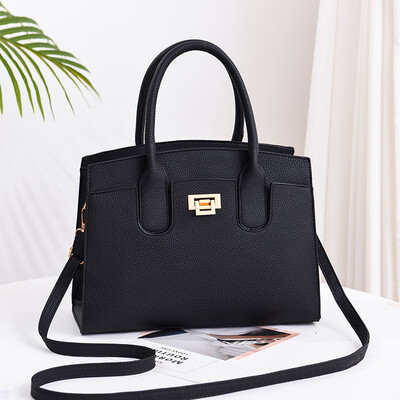 2019 new elegant fashion casual womens bag slung shoulder bag Europe&America wild bag manufacturers
2019 new elegant fashion casual womens bag slung shoulder bag Europe&America wild bag manufacturers