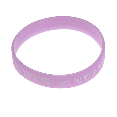 Kpop BTS Jelly Luminous Silicone Letter Print Bracelet Pair Bracelet Sport Wrist Belt Star Same Style Bracelet Hot Gift
Kpop BTS Jelly Luminous Silicone Letter Print Bracelet Pair Bracelet Sport Wrist Belt Star Same Style Bracelet Hot Gift