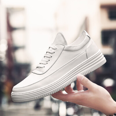 Summer wild black shoes Korean version of the trend of small shoes sports shoes 14 junior high school students all black summer shoes 16 years old
Summer wild black shoes Korean version of the trend of small shoes sports shoes 14 junior high school students all black summer shoes 16 years old