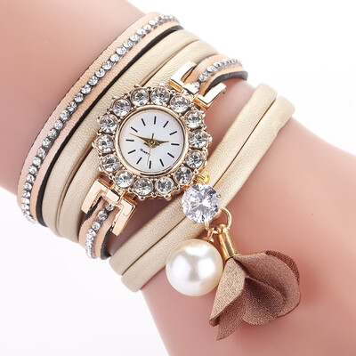 Duoya brand point drill circle pu belt watch pearl fold fashion ladies bracelet watch
Duoya brand point drill circle pu belt watch pearl fold fashion ladies bracelet watch
