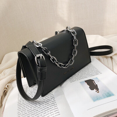 Qiao Bani 2019 new Korean fashion Dongdaemun solid color C chain K small square bag wild shoulder diagonal female bag
Qiao Bani 2019 new Korean fashion Dongdaemun solid color C chain K small square bag wild shoulder diagonal female bag