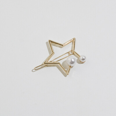 Korea Simplegirl temperament wild pearl hairpin word clip combination network red temperament bangs clip
Korea Simplegirl temperament wild pearl hairpin word clip combination network red temperament bangs clip