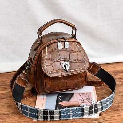 Small bag 2018 new ladies handbag small round bag Korean version of the wild single shoulder Messenger bag female bag a generation
Small bag 2018 new ladies handbag small round bag Korean version of the wild single shoulder Messenger bag female bag a generation