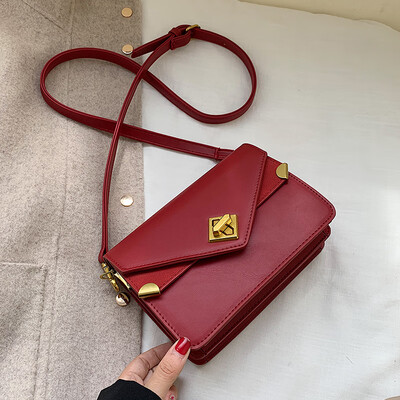 Ins super fire small bag female 2019 new Korean version of the foreign small square bag fashion simple wild single shoulder Messenger bag
Ins super fire small bag female 2019 new Korean version of the foreign small square bag fashion simple wild single shoulder Messenger bag