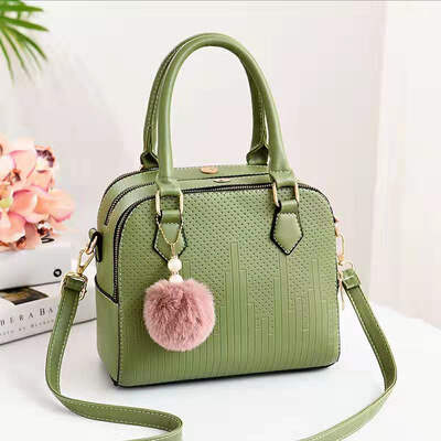 Womens bag 2019 new bag female Europe&America big bag PU leather fashion handbags Messenger shoulder bag
Womens bag 2019 new bag female Europe&America big bag PU leather fashion handbags Messenger shoulder bag