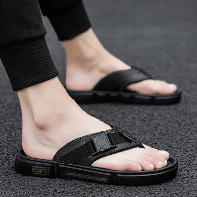 Mens sandals Summer leisure flip-flops Vietnamese slippers wear sandals outside the beach
Mens sandals Summer leisure flip-flops Vietnamese slippers wear sandals outside the beach
