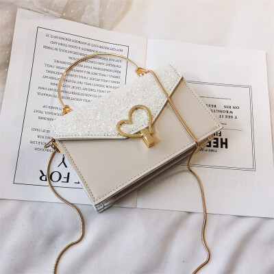 Ins Red Sequin Chain Bag Women 2019 New Korean Joker Single Shoulder Small Square Bag Handheld Messenger Bag
Ins Red Sequin Chain Bag Women 2019 New Korean Joker Single Shoulder Small Square Bag Handheld Messenger Bag