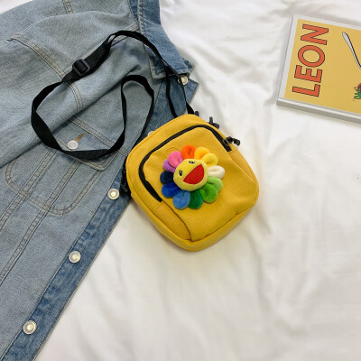 Casual wild shoulder bag 2019 new fashion slung small square bag cartoon cute colorful sun flower canvas bag
Casual wild shoulder bag 2019 new fashion slung small square bag cartoon cute colorful sun flower canvas bag