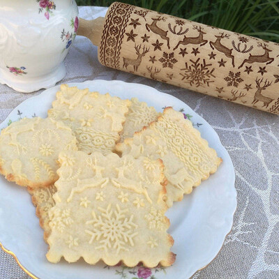 Gobestart Christmas Rolling Pin Engraved Carved Wood Embossed Rolling Pin Kitchen Tool
Gobestart Christmas Rolling Pin Engraved Carved Wood Embossed Rolling Pin Kitchen Tool