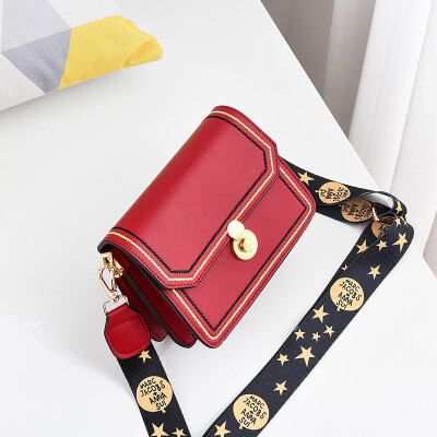 Womens bag new trendy Korean version of summer ins fashion womens shoulder bag oblique satchel
Womens bag new trendy Korean version of summer ins fashion womens shoulder bag oblique satchel