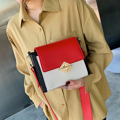 Fashion hit color small square bag simple wide shoulder strap Messenger bag female bag new 2019ins super fire broadband small square bag
Fashion hit color small square bag simple wide shoulder strap Messenger bag female bag new 2019ins super fire broadband small square bag