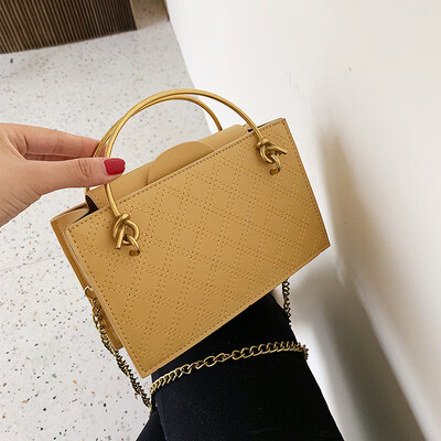 Foreign air embroidered line handbag 2019 new fashion handbag summer small fresh messenger bag wild ins shoulder bag
Foreign air embroidered line handbag 2019 new fashion handbag summer small fresh messenger bag wild ins shoulder bag