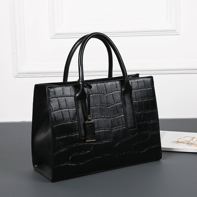 Womens bag Europe&America autumn&winter new big bag 2017 fashion crocodile pattern portable tote bag
Womens bag Europe&America autumn&winter new big bag 2017 fashion crocodile pattern portable tote bag