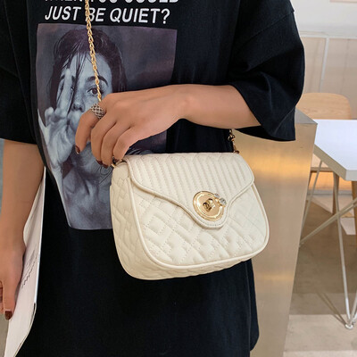High-end bag handbags new 2019 fashion embroidery chain bag summer small fresh wild ins Messenger bag
High-end bag handbags new 2019 fashion embroidery chain bag summer small fresh wild ins Messenger bag