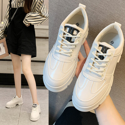 Sneakers autumn new Korean version of the wild thick primer leather casual old shoes single shoes
Sneakers autumn new Korean version of the wild thick primer leather casual old shoes single shoes