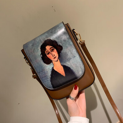 Qiao Bani 2019 new South Korea ulzzang fashion printing funny beauty figure shoulder bag diagonal tide handbag
Qiao Bani 2019 new South Korea ulzzang fashion printing funny beauty figure shoulder bag diagonal tide handbag