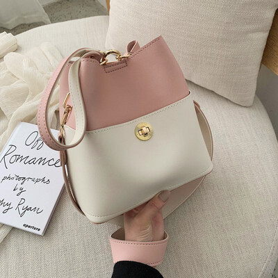 Moriyama simple bag summer contrast portable womens bag 2019 new texture broadband shoulder slung bucket bag
Moriyama simple bag summer contrast portable womens bag 2019 new texture broadband shoulder slung bucket bag