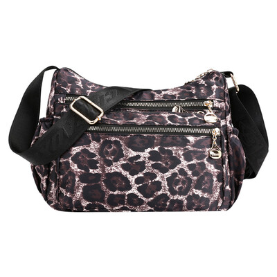 Tailored Women Printed Ethnic Nylon Fabric Bag Waterproof Single Shoulders Messenger Bags
Tailored Women Printed Ethnic Nylon Fabric Bag Waterproof Single Shoulders Messenger Bags