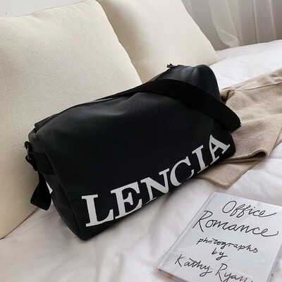 Bag female new wild retro broadband single back Messenger bag fashion letter pillow bag tide 
Bag female new wild retro broadband single back Messenger bag fashion letter pillow bag tide