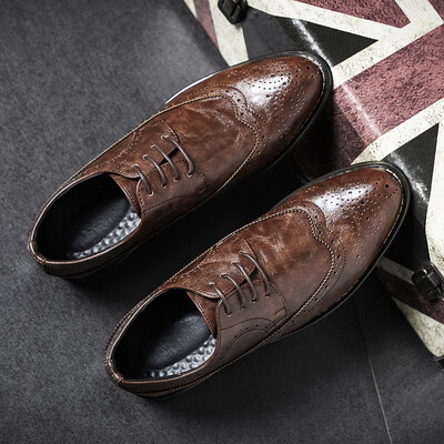 New mens shoes Korean version of the trend Bullock carved pointed casual shoes mens British retro business shoes
New mens shoes Korean version of the trend Bullock carved pointed casual shoes mens British retro business shoes
